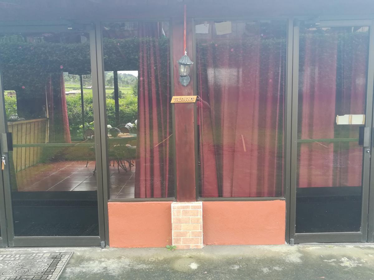 Hotel Chalets Los Volcanes Fraijanes Esterno foto