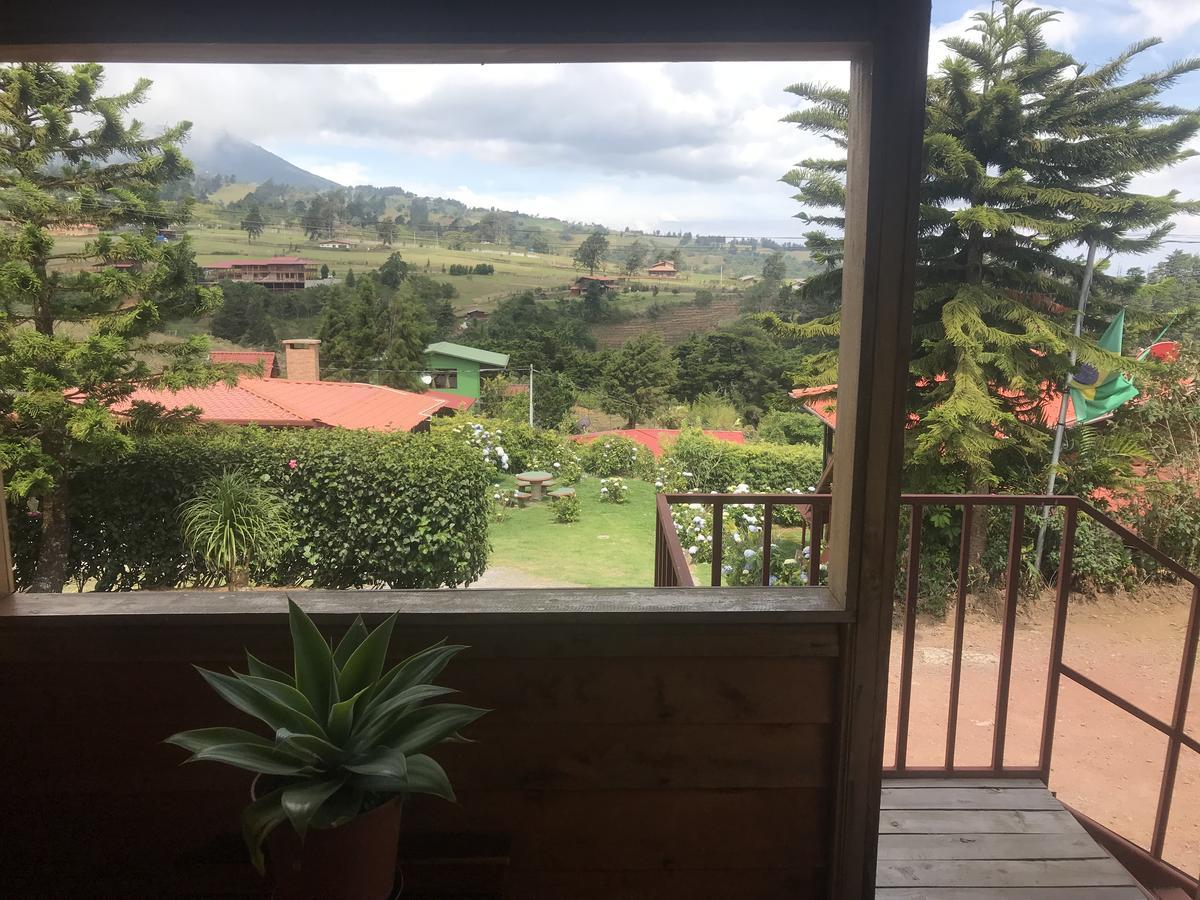 Hotel Chalets Los Volcanes Fraijanes Esterno foto